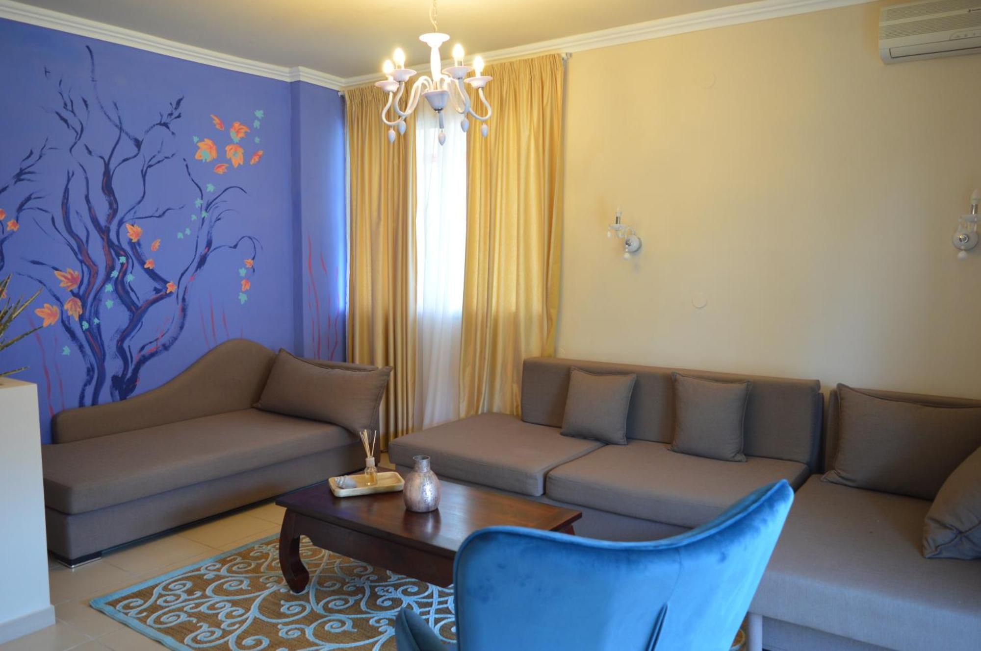 Leonidas Apartments And Suites Mola Kalyva Buitenkant foto